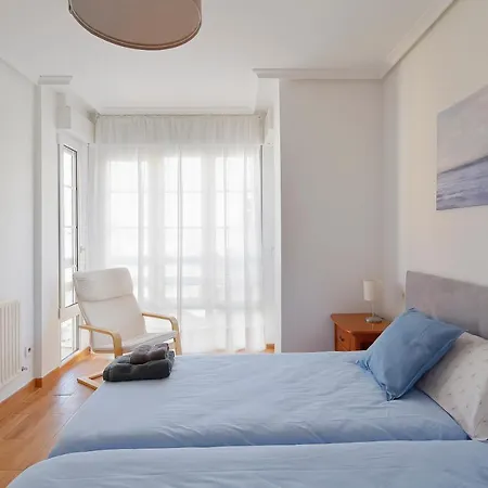 158a Triplex Rinconin Con Piscina By R2r Consulting Prázdninový dům Gijón